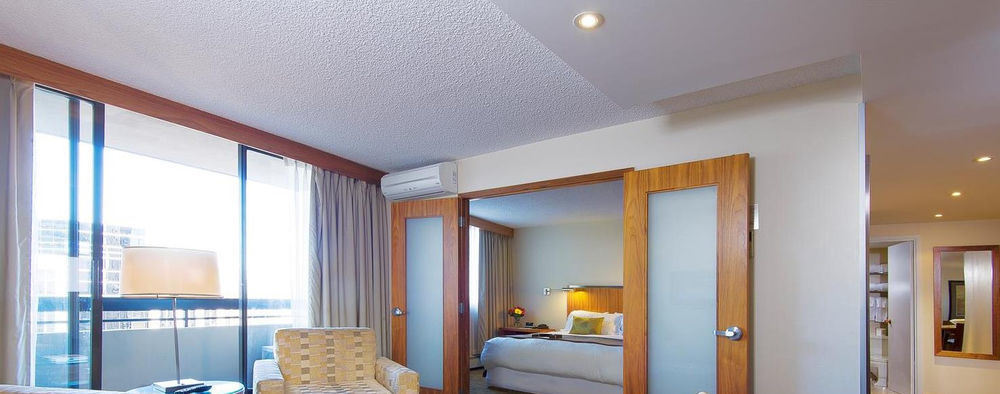 International Hotel Calgary Exterior photo