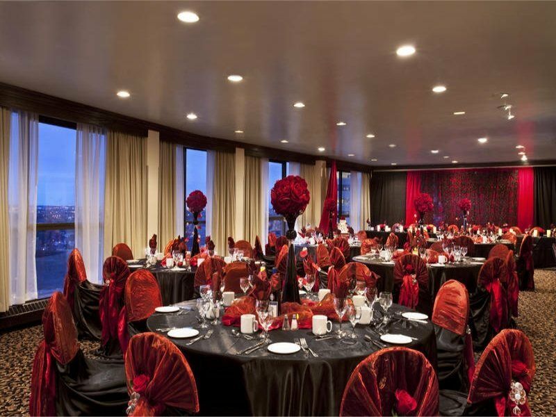 International Hotel Calgary Exterior photo